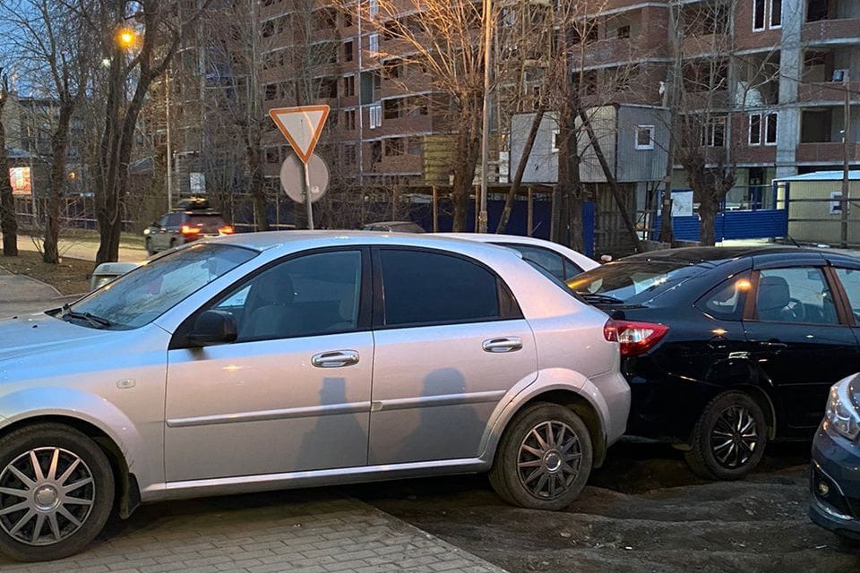 Е1 екатеринбург авто. Фото битых авто на улицах. Е1 Екатеринбург происшествия. Е1 Екатеринбург происшествия ДТП вчера. Номера Екатеринбурга авто.