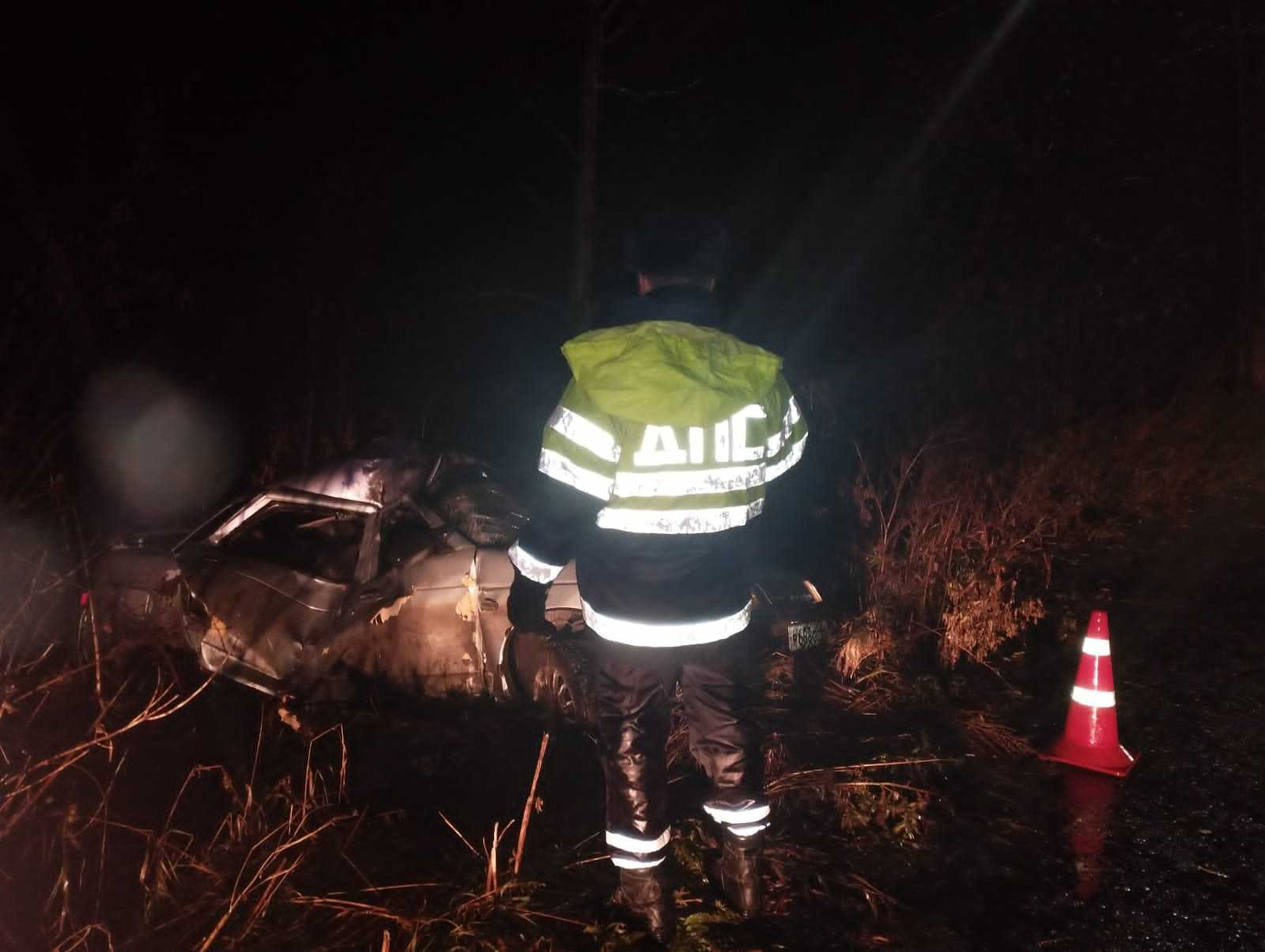 На Урале водитель «десятки» насмерть сбил двух человек и сбежал с места аварии
