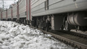В Новосибирске на железнодорожных путях погиб человек