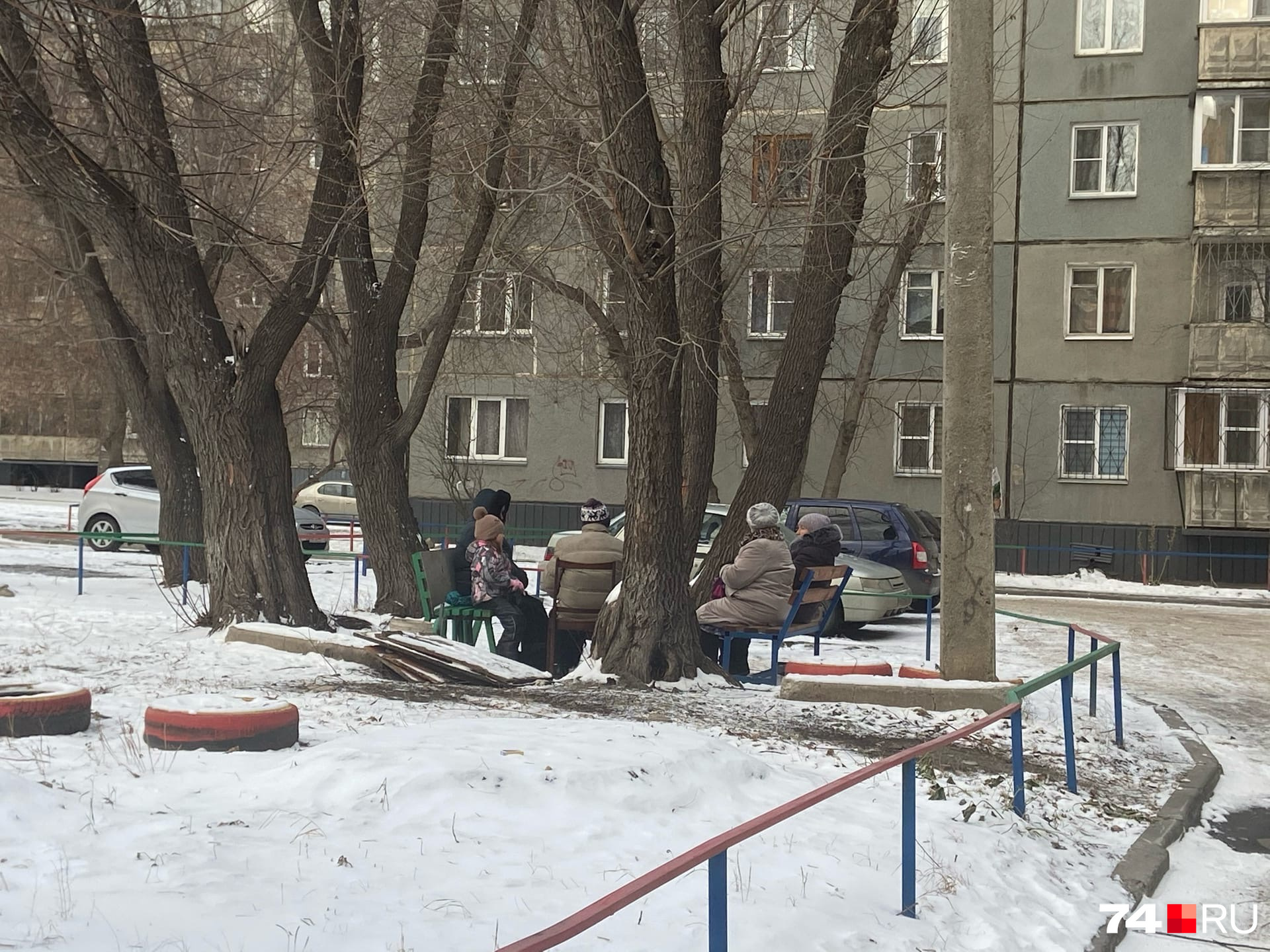 В основе уголовного дела — события 2016 года. О них мало что помнят даже долгожители района, где всё происходило В основе уголовного дела — события 2016 года. О них мало что помнят даже долгожители района, где всё происходило