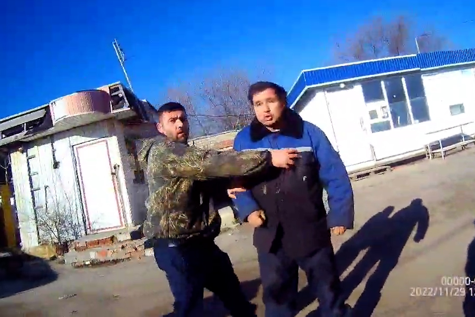 Мбу северное волгоград отлов. Убийство девушки в Волгограде. Убийство и угроза убийства.