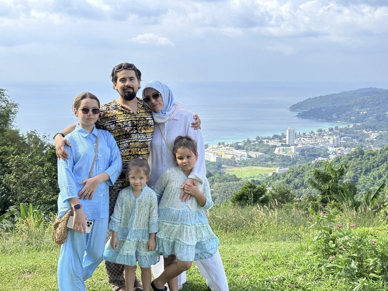 Ислам Шангареев с семьей