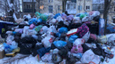 «Раньше машин хватало»: эксперт поделился мнением, почему в Архангельске случился мусорный коллапс