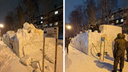 В Новосибирске неизвестные разрушили крепость с пушками и горкой в снежном городке