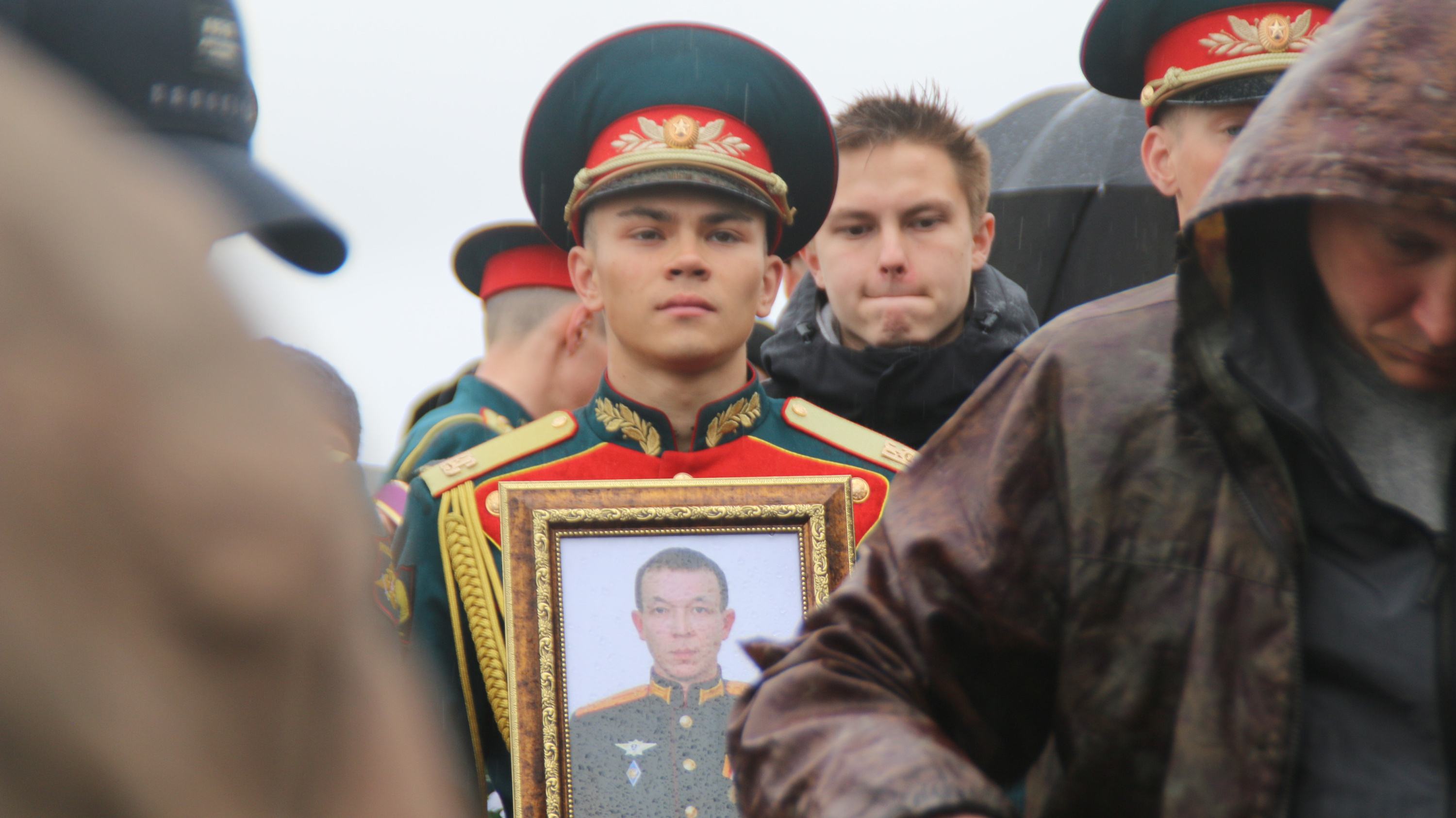 Сколько официальных погибших на украине россиян. Фото погибших российских военных в Украине.