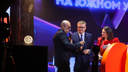 «Моя любимая модель, на основе танковых»: губернатор Алексей Текслер подарил Нагиеву свои часы