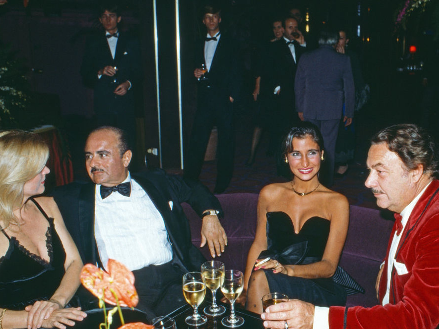 Аднан Хашогги (второй слева), 1984 год