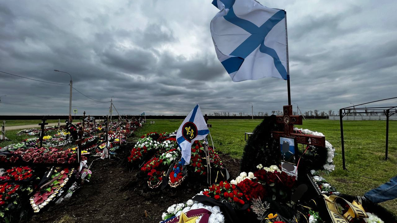На одном из кладбищ Краснодара появились могилы военных, умерших в феврале — апреле 2022 года