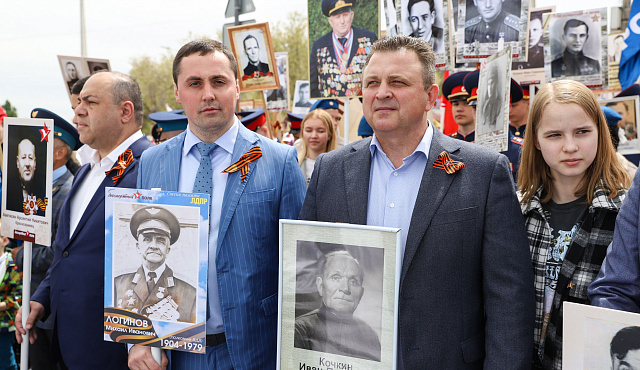 Спиртовая полка в колонне