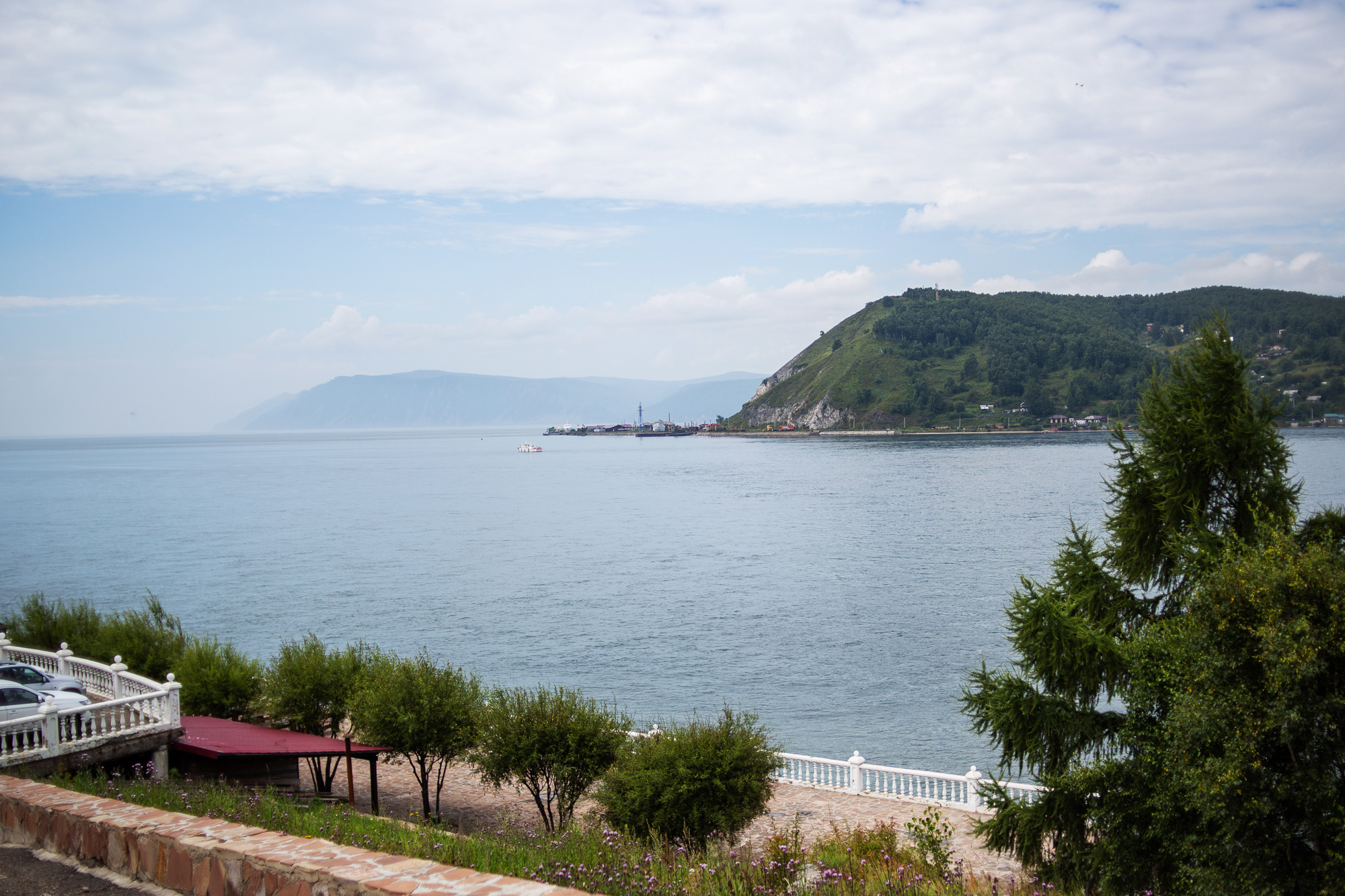 На том берегу — Порт Байкал