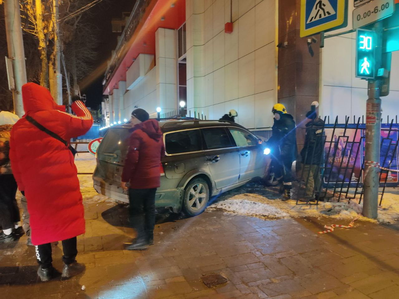 В противном случае жертв сложно было бы избежать В противном случае жертв сложно было бы избежать
