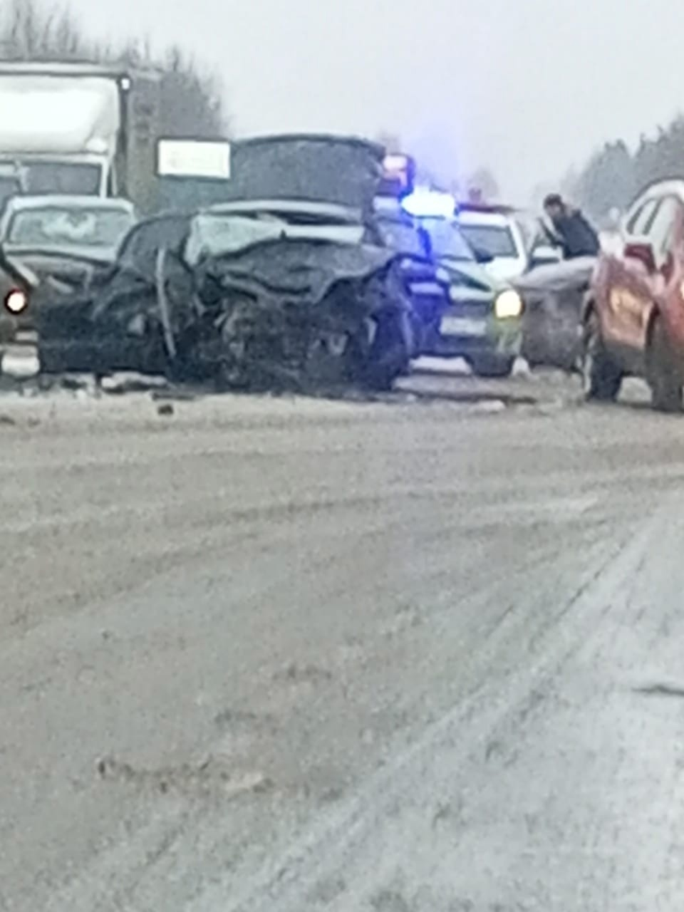 Машины разбиты до неузнаваемости. В массовой аварии на Киевском шоссе  погибли двое | 06.02.2023 | Санкт-Петербург - БезФормата