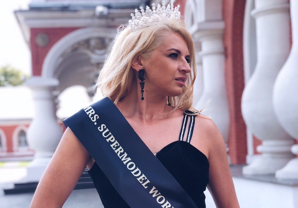 После победы в международном конкурсе Supermodel Worldwide Eurasia После победы в международном конкурсе Supermodel Worldwide Eurasia