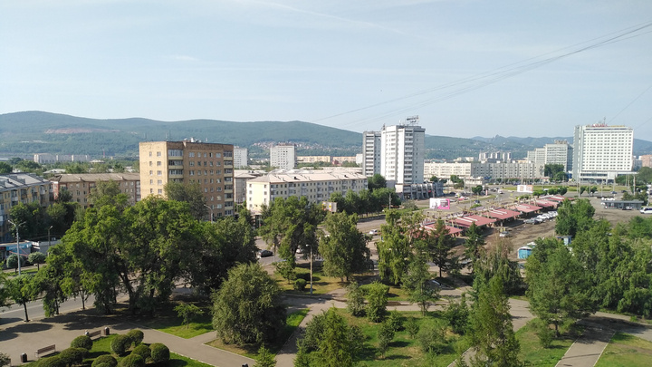 Синоптики обещали умеренно жаркую и облачную неделю в Красноярске