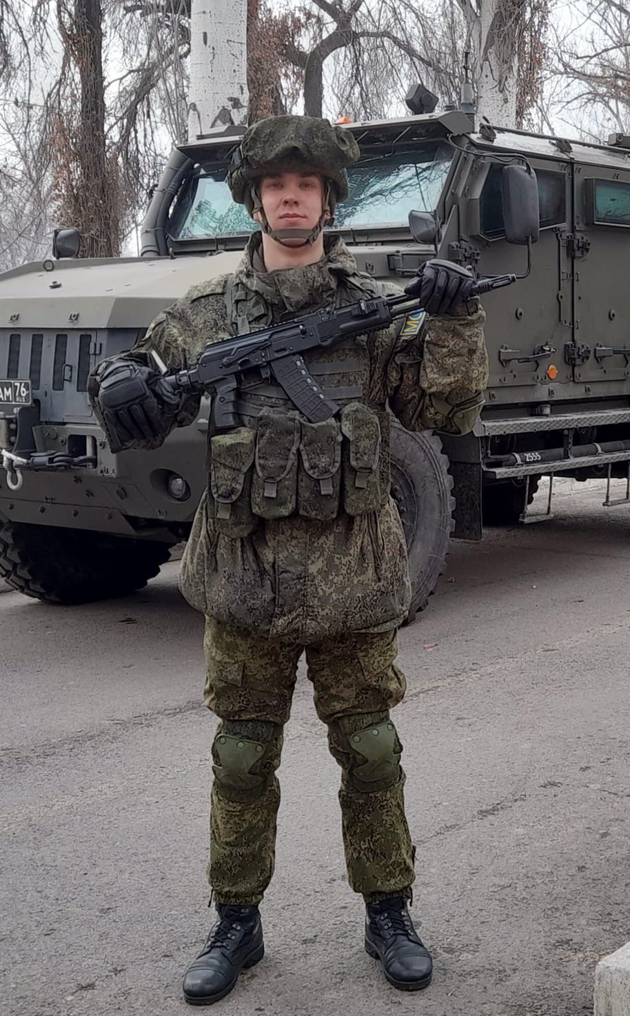 Военнослужащий Алексей Шевелев