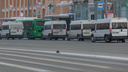«Старики, люди с детьми добираются на перекладных»: в Челябинске пассажиры потеряли популярную маршрутку