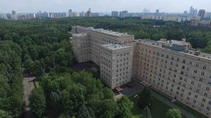 Так выглядит главный корпус ЦКБ Так выглядит главный корпус ЦКБ