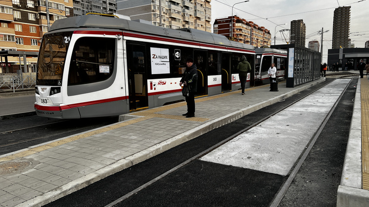 Строительство закончили, да не совсем: репортаж с новой трамвайной ветки на Московской