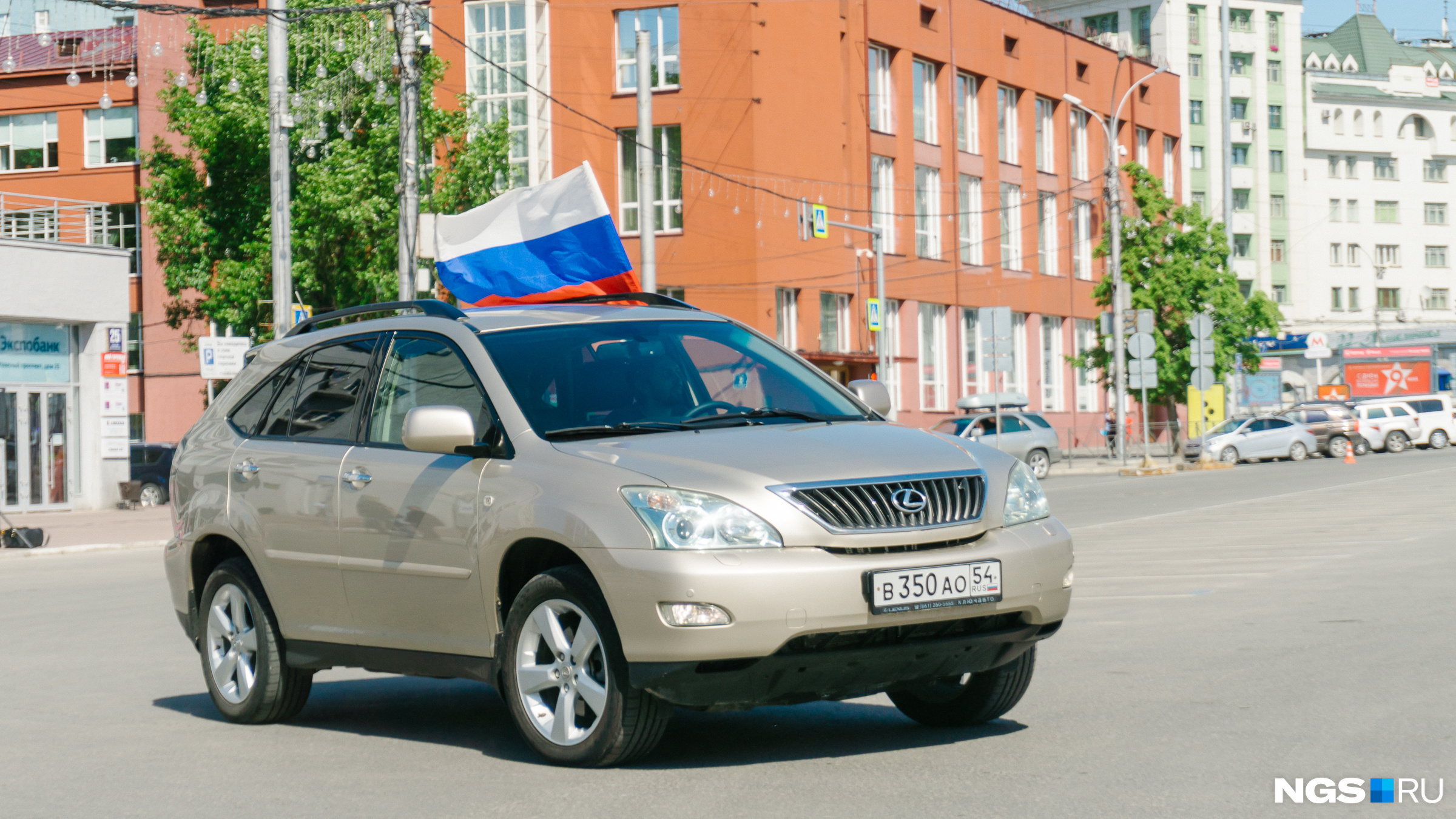 В конце 28 мая водители попадут на концерт, посвященный празднованию 100-летия Чуйского тракта и Году снежного барса в Республике Алтай