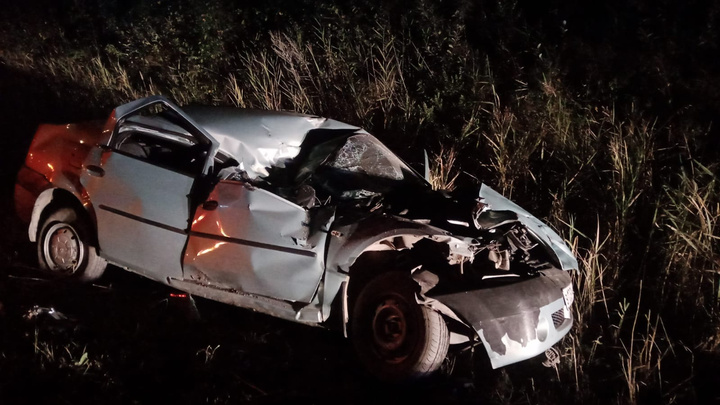 На Серовском тракте водитель влетел в пожарную машину и погиб