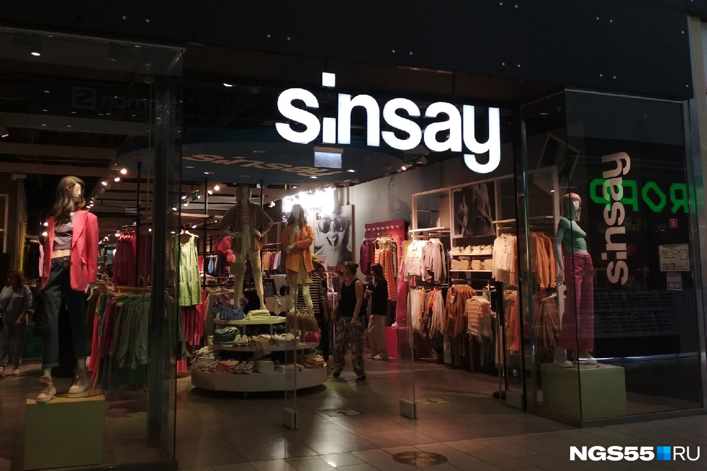 Sinsay планирует расширяться — до закрытия магазина начался ремонт в более просторном помещении