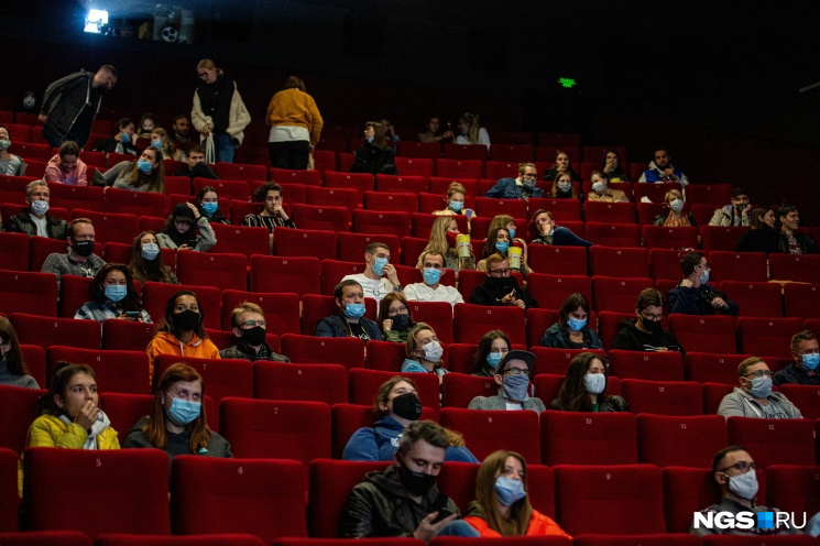 Новые серии популярного реалити-шоу «Беременна в 16» покажут в кинотеатрах Новосибирска
