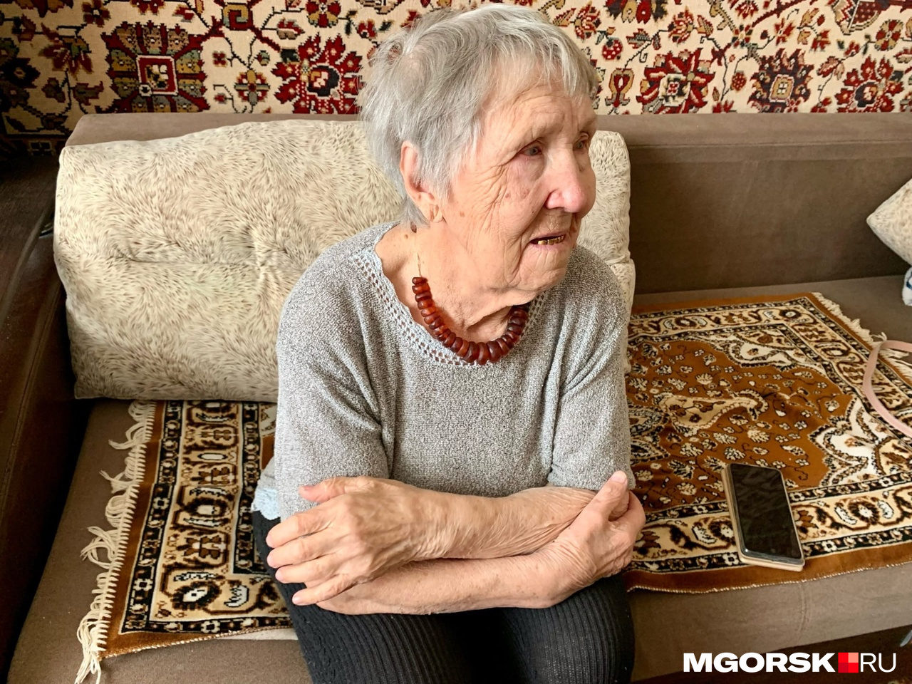 Ветеран стала плохо слышать после артобстрелов, но она в ясном уме, а ее памяти и красивой речи позавидуют молодые Ветеран стала плохо слышать после артобстрелов, но она в ясном уме, а ее памяти и красивой речи позавидуют молодые