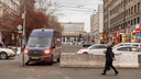 «Не стоит говорить»: в мэрии Новосибирска объяснили, почему раньше срока перекрыли улицу Ленина