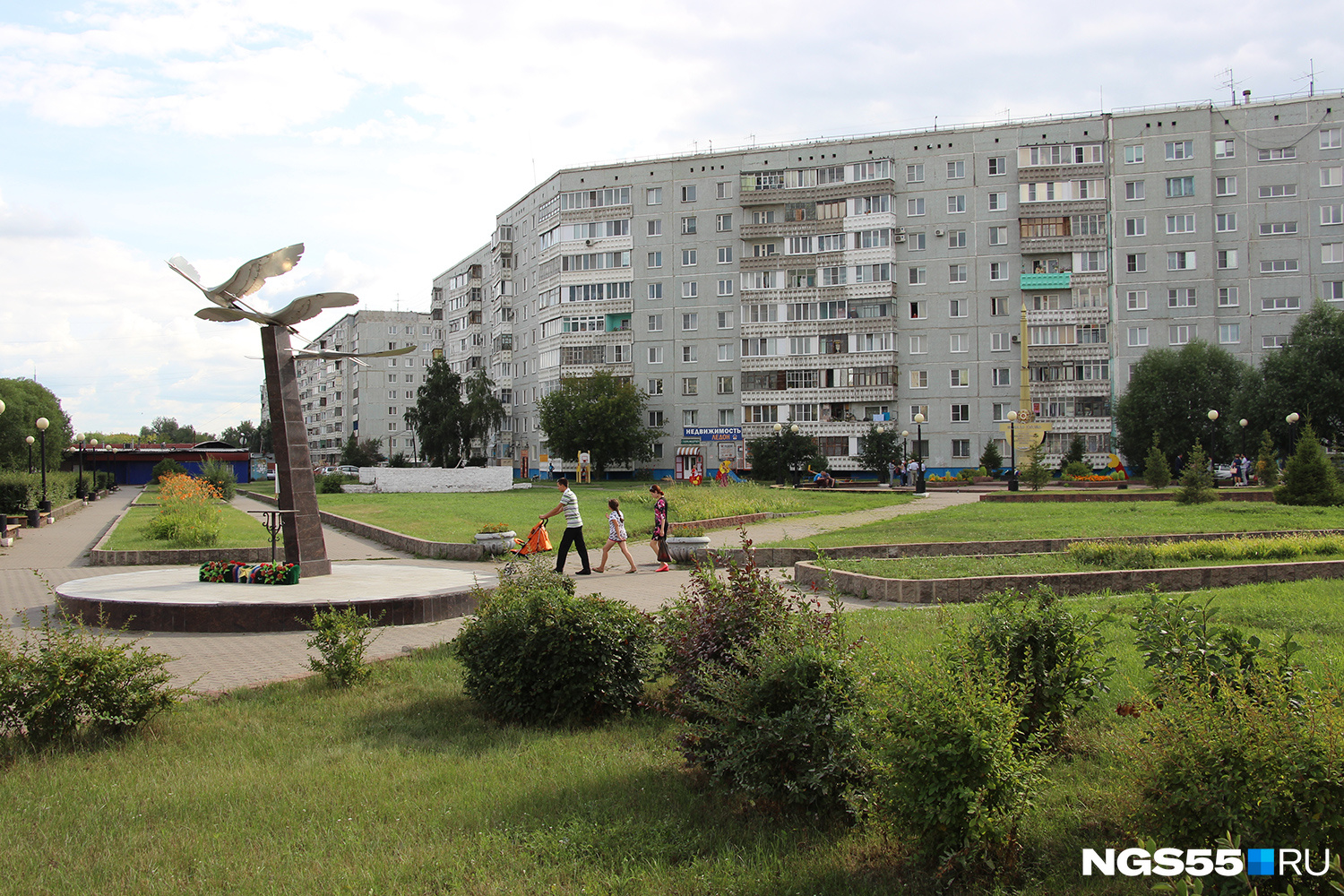 После банкротства НПО «Мостовик», которому принадлежала крупнейшая УК в Советском округе, дома пошли по рукам
