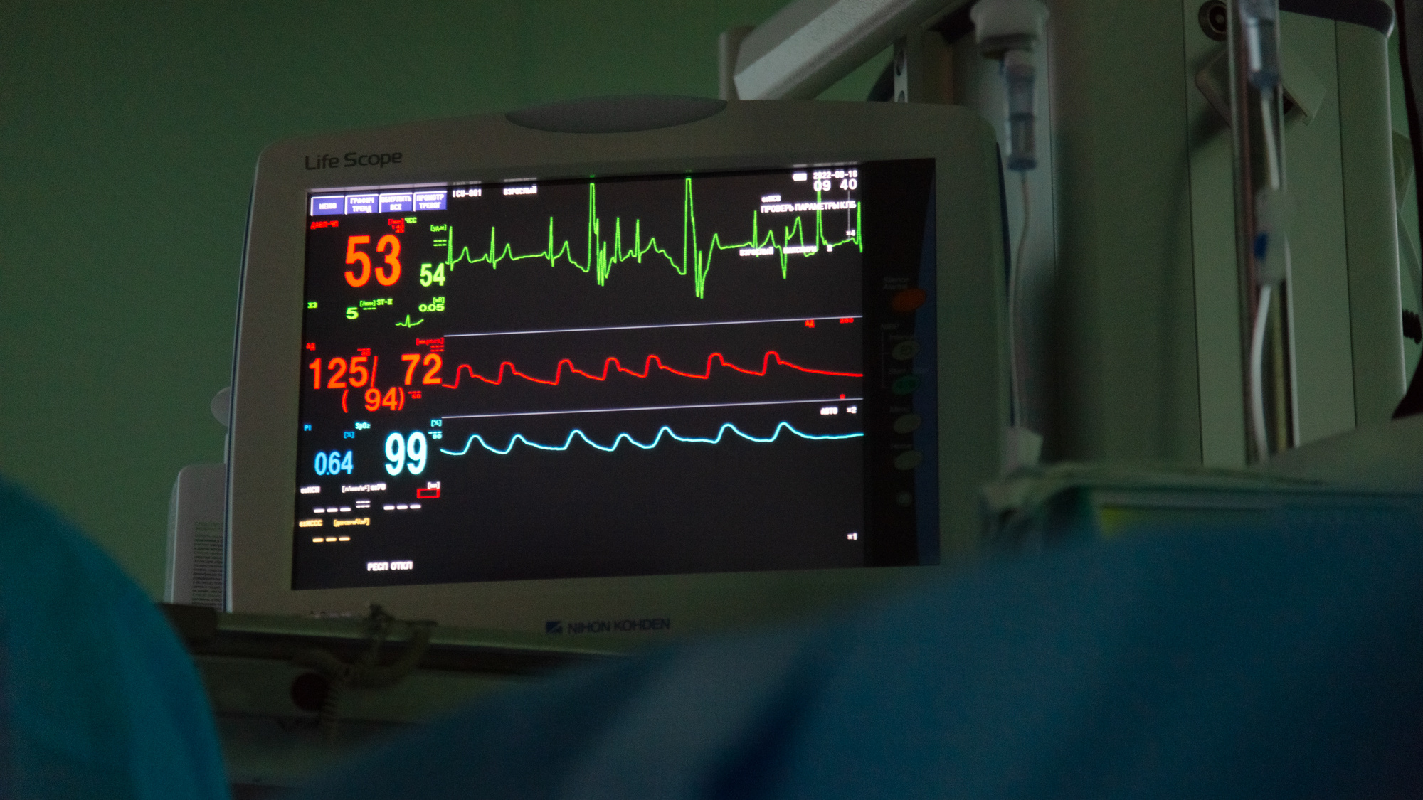 Как спасти себя от инсульта и инфаркта тем, кто перенес ковид: ответ врачей — на видео