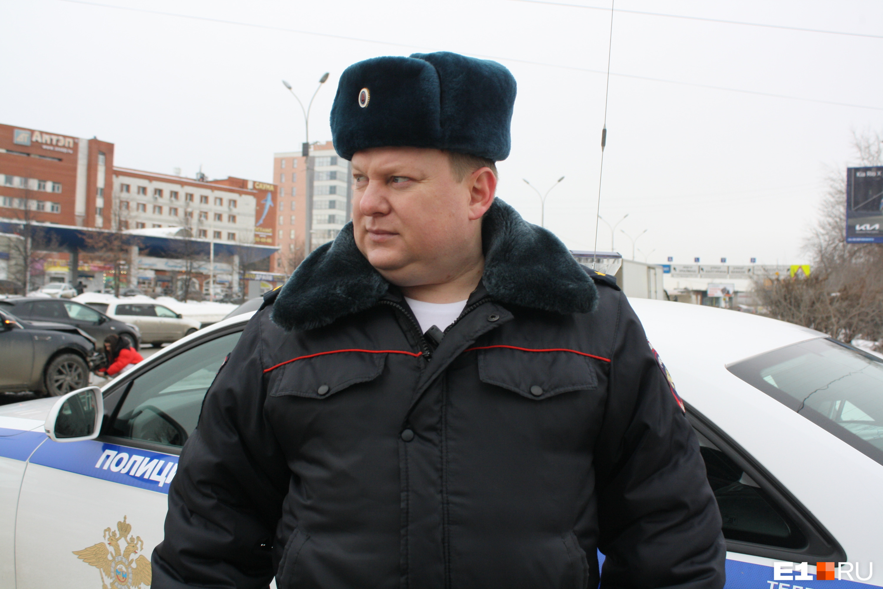 Начальник областной автоинспекции Алексей Спиридонов на одном из рейдов с применением «Паутины»