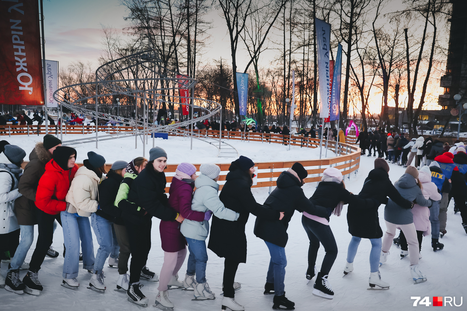 В Челябинске более 110 тысяч студентов, сегодня — их день В Челябинске более 110 тысяч студентов, сегодня — их день