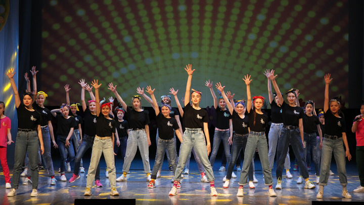 Танцы, песни и актерское мастерство: детский центр на КСК помогает раскрыть таланты