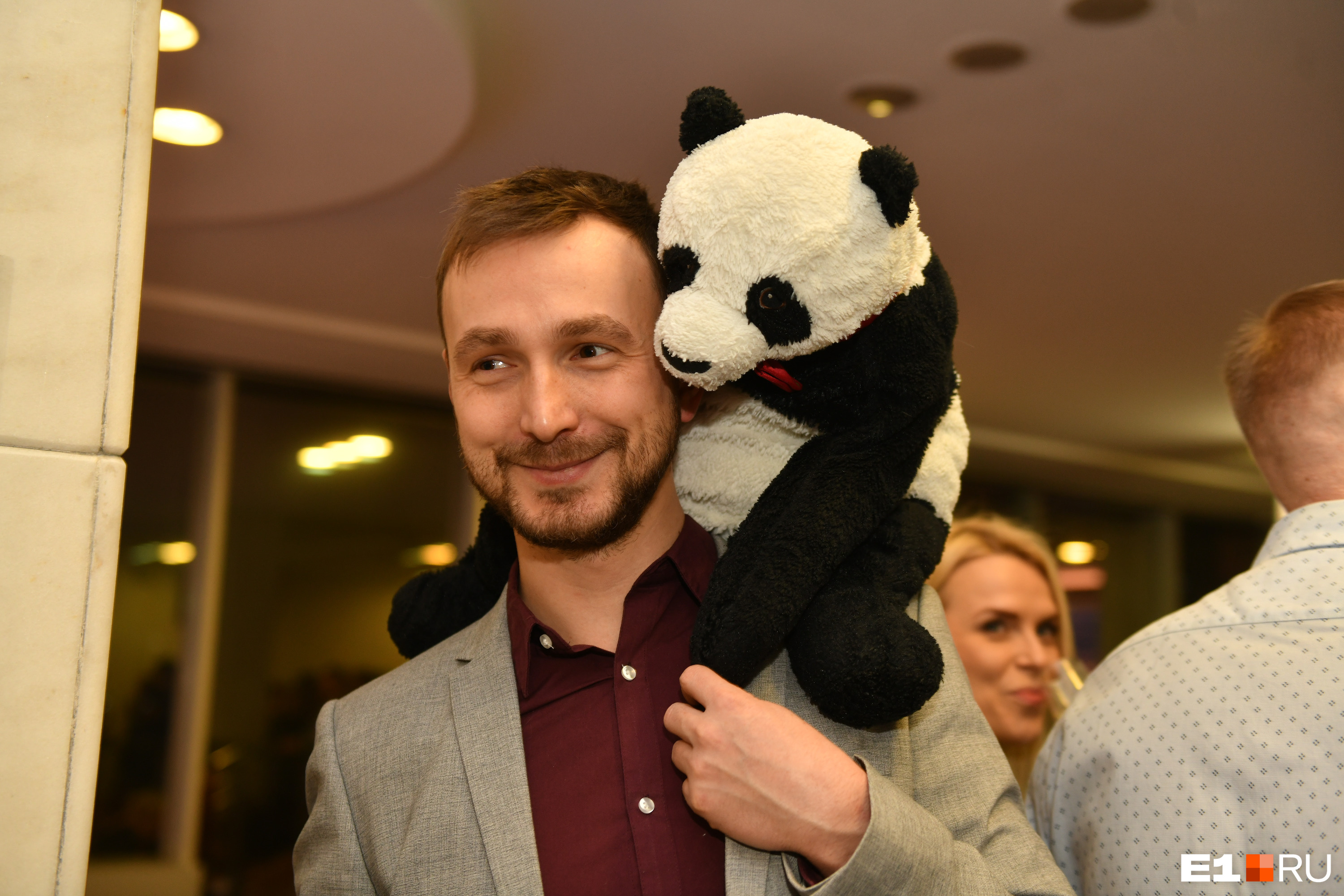 Харизматичная панда Милан тоже побывала на нашей премии