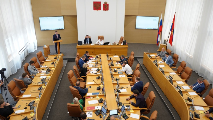 Стало известно, кто будет выбирать мэра города в Красноярске. Список членов комиссии