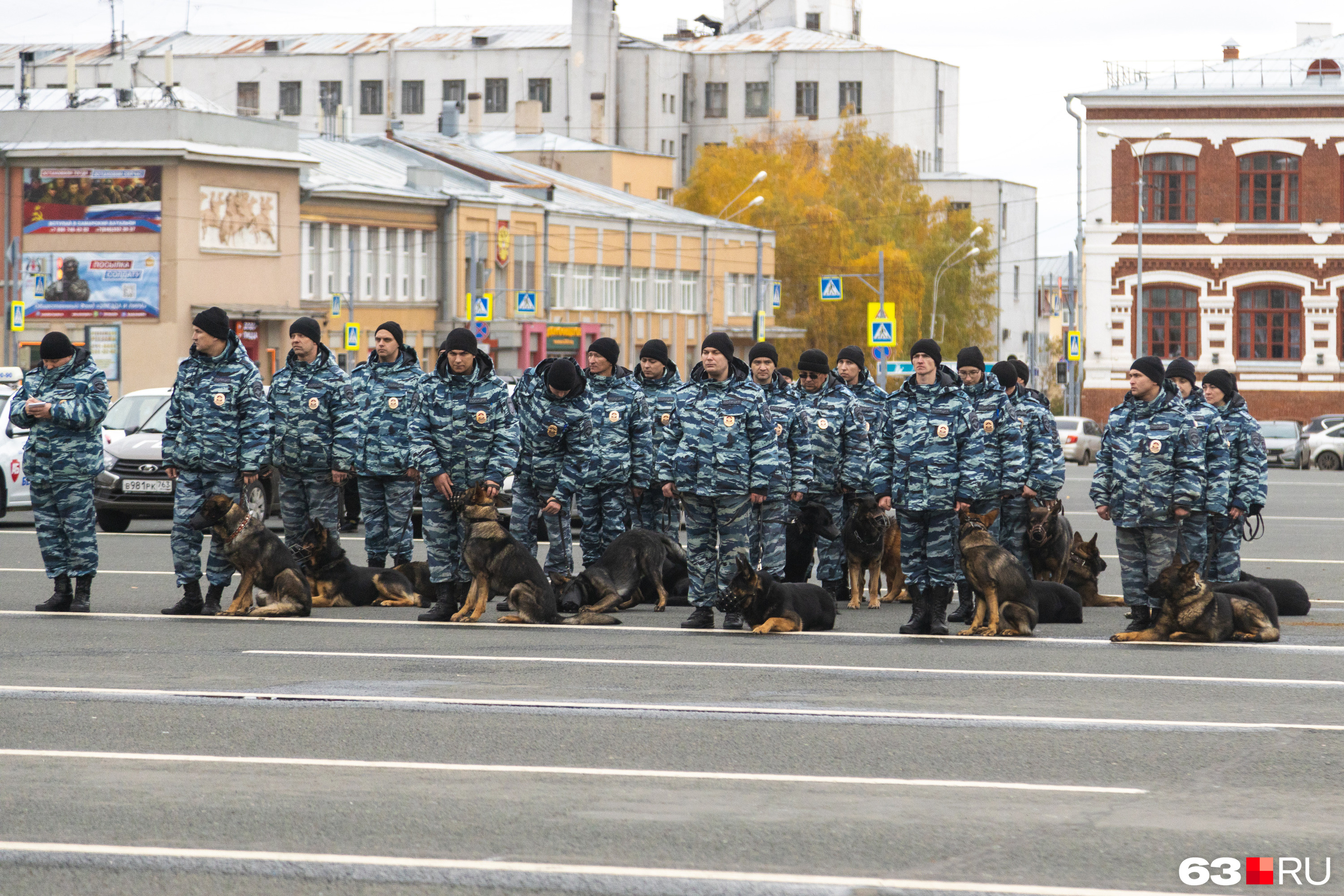 Полиция самара. Строевой смотр 2022 Самара. В Самаре произошел гарнизонный смотр.