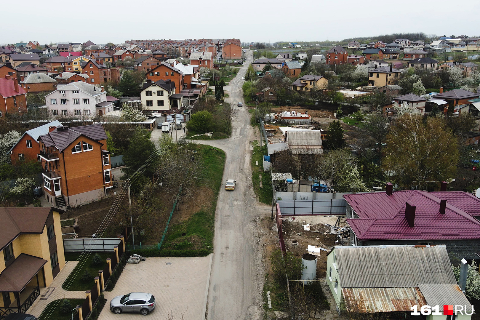 Переулок выводит на Обсерваторную через поселок Верхнетемерницкий