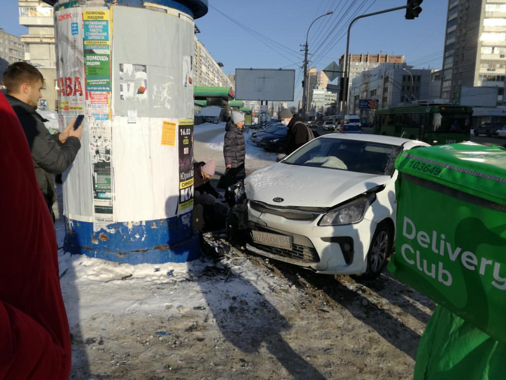 Новосибирск машина сбила