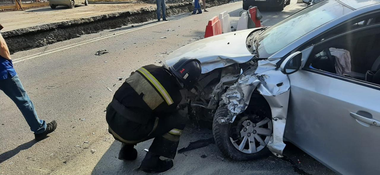 Водитель Chevrolet Cruze удрал с места происшествия. Не исключено, что он был пьян Водитель Chevrolet Cruze удрал с места происшествия. Не исключено, что он был пьян