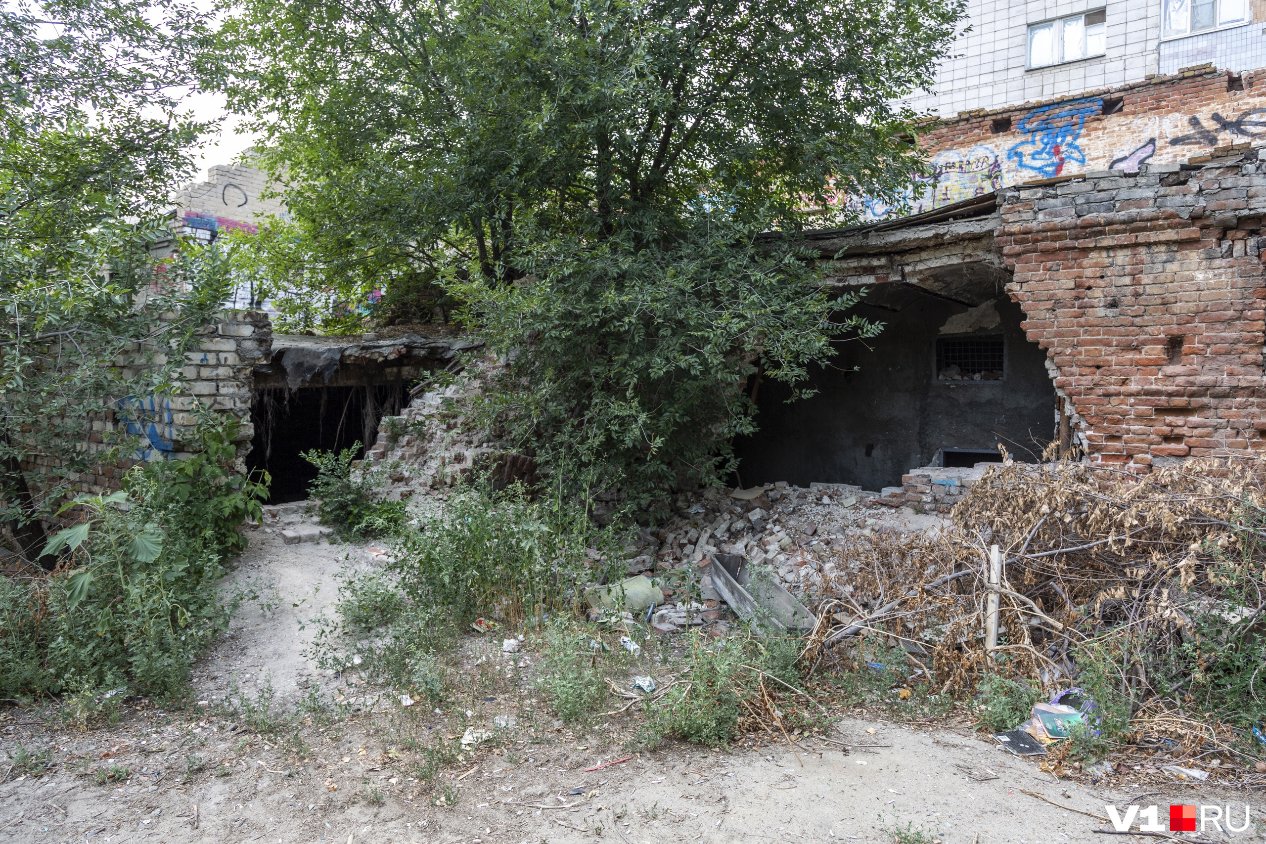 Мусульмане Волгограда были готовы привести в порядок здание и облагородить территорию вокруг него Мусульмане Волгограда были готовы привести в порядок здание и облагородить территорию вокруг него