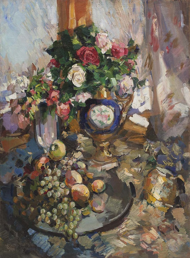 Константин Коровин. Натюрморт с розами, вазой и фруктами, 1921 год.