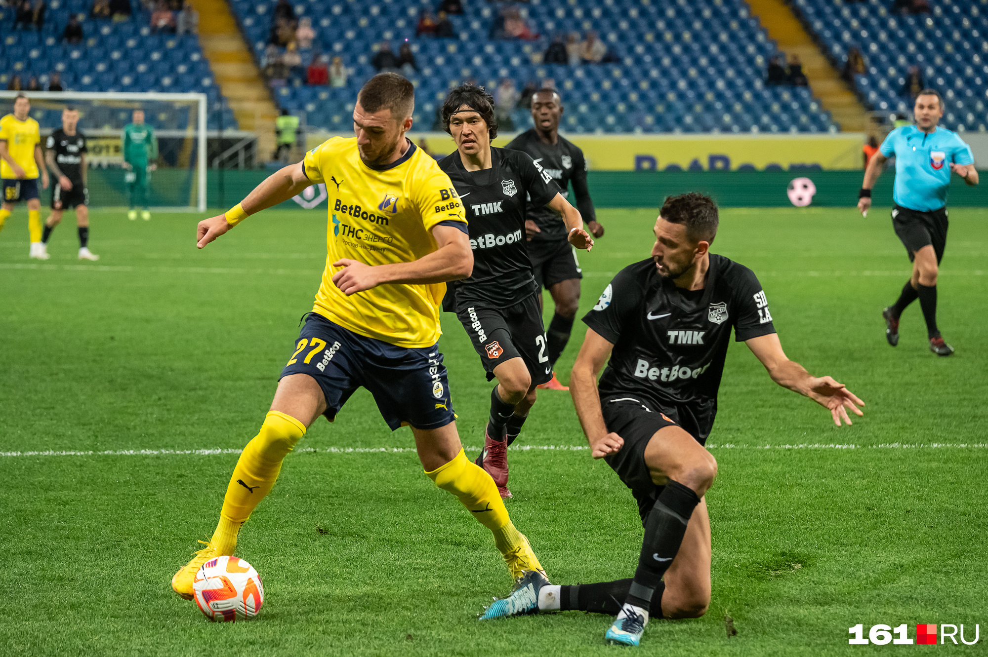 фк урал ростов. ростов урал матчи. ростов футбол. ростов урал 2017. футбол матч.