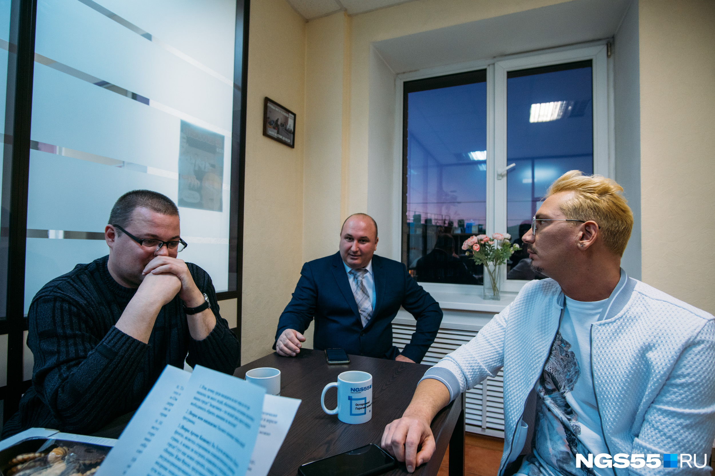Артем Казаков и Сергей Яковлев считают, что на посту мэра им бы хватило зарплаты в 300 тысяч рублей