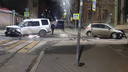 Водитель внедорожника устроил ДТП в центре Ростова и убежал. Теперь его ищет полиция
