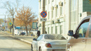 В Кургане запретили парковаться на улице Бурова-Петрова