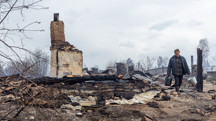 На восстановление уничтоженных пожарами 7 мая домов понадобится до четырех миллиардов рублей