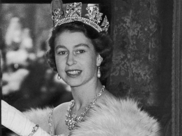 Елизавета II на пути к первому государственному открытию парламента в качестве монарха, 4 ноября 1952 года
