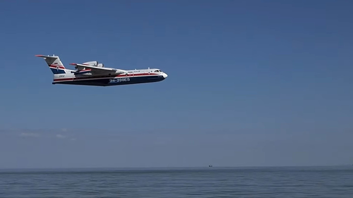 Самолет-амфибию Бе-200 будут использовать для тушения лесных пожаров в Усть-Удинском районе