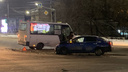 «Увезли на скорой с мигалками»: в Ярославле пассажирский автобус столкнулся с легковушкой