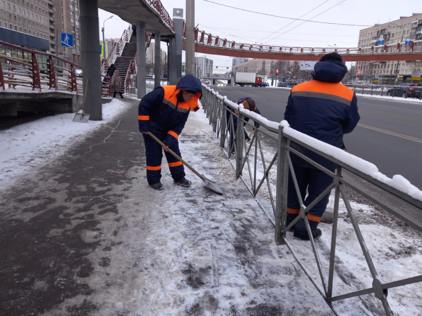 За праздники Петербургу намело более 16 см снега